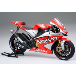 1:12 Yamaha YZR-M1 #7/#33 ´04