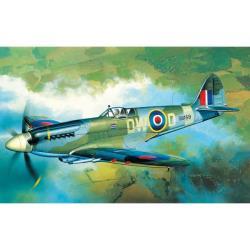 Academy Avión Spitfire...