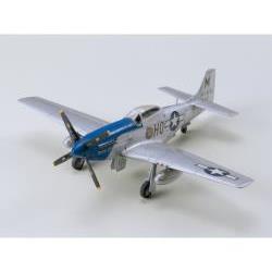 MAQUETA 1:72 P-51D Mustang...